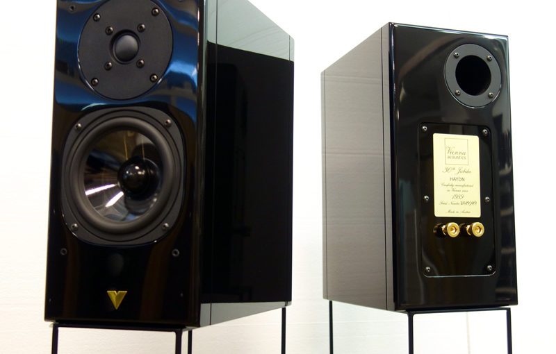 Vienna Acoustics限定モデルスピーカーHAYDN JUBILEEを展示しております。