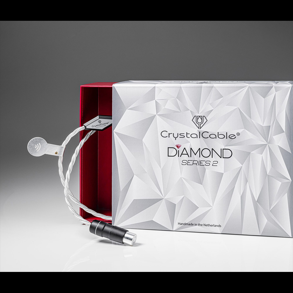Crystal Cable Diamondシリーズ2をお借りしました。